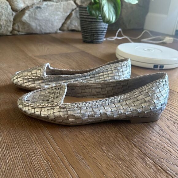 ALI MACGRAW Exxtra Flat In Silver - Picture 11 of 11